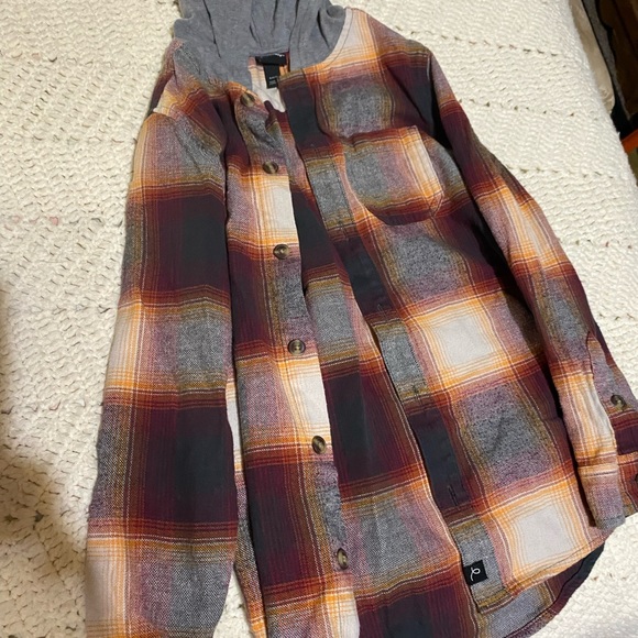 Boys all sizes short sleeve and long sleeve great condition - Picture 10 of 14